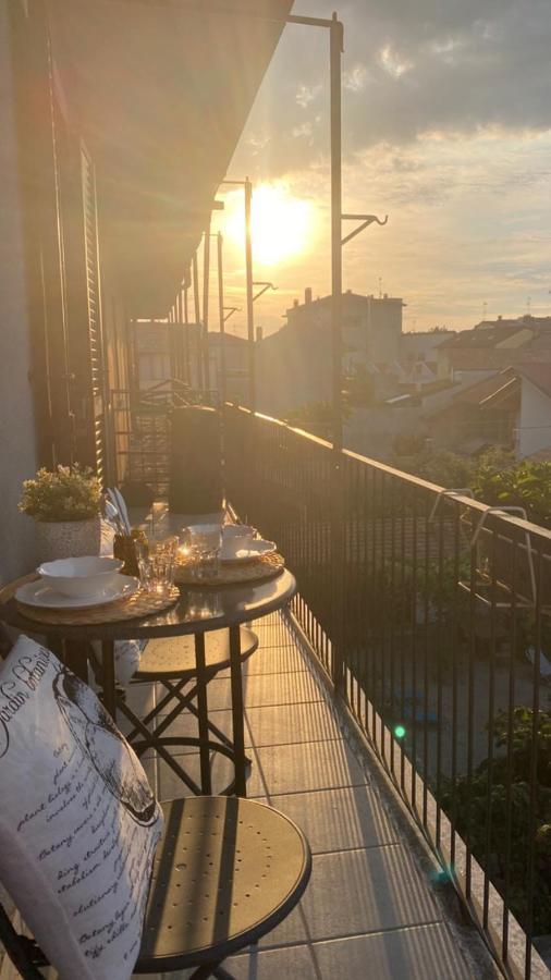 Corte 22 B&B E Appartamenti Borgomanero Luaran gambar