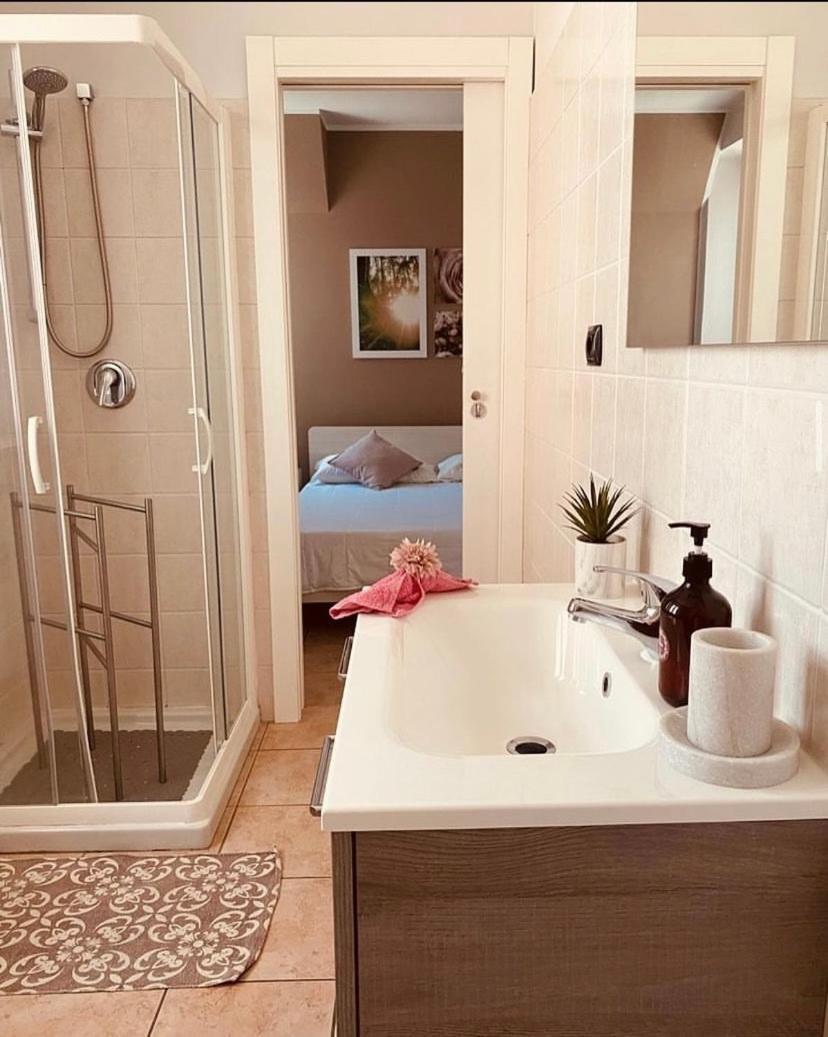 Corte 22 B&B E Appartamenti Borgomanero Luaran gambar