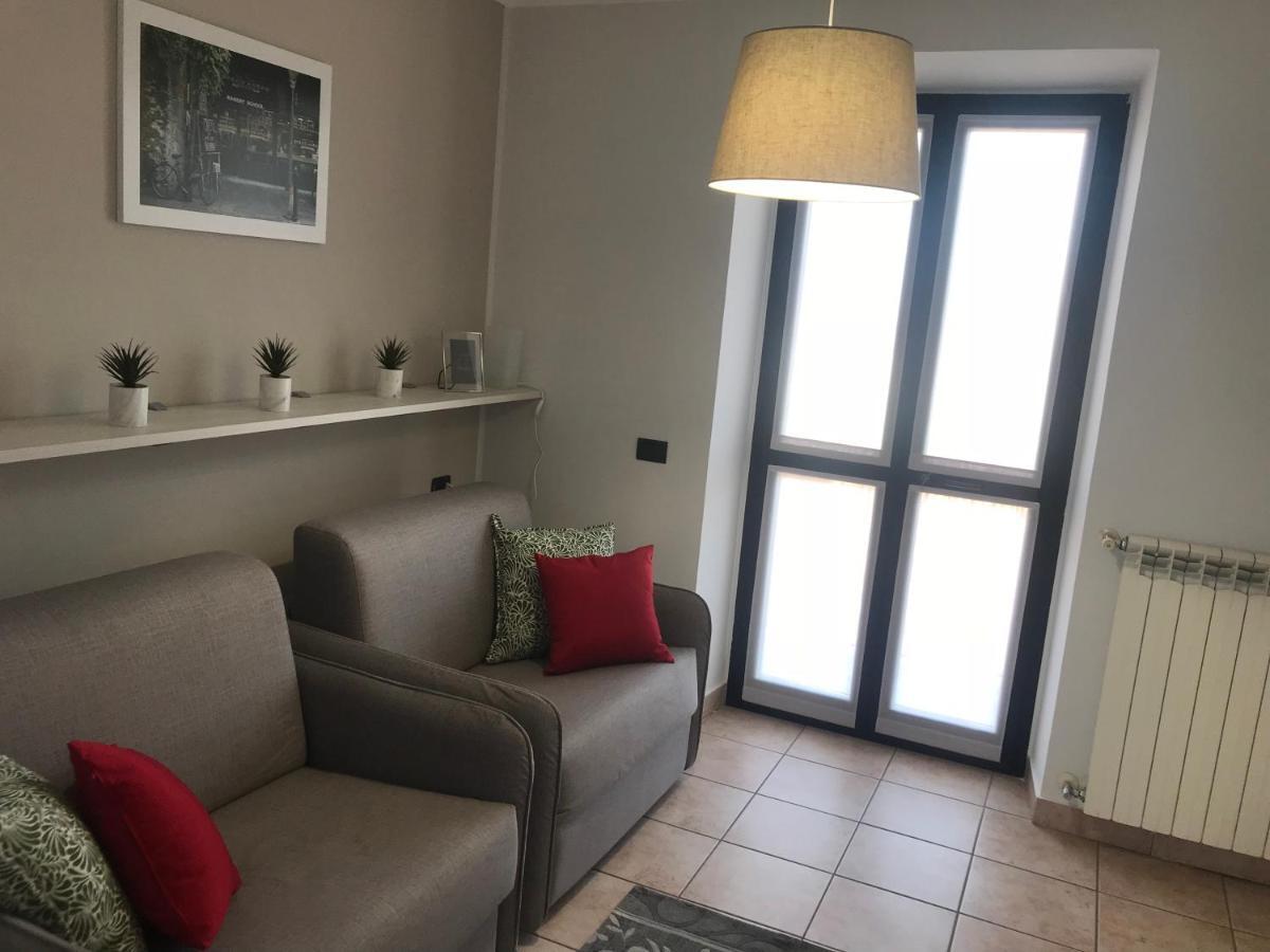 Corte 22 B&B E Appartamenti Borgomanero Luaran gambar
